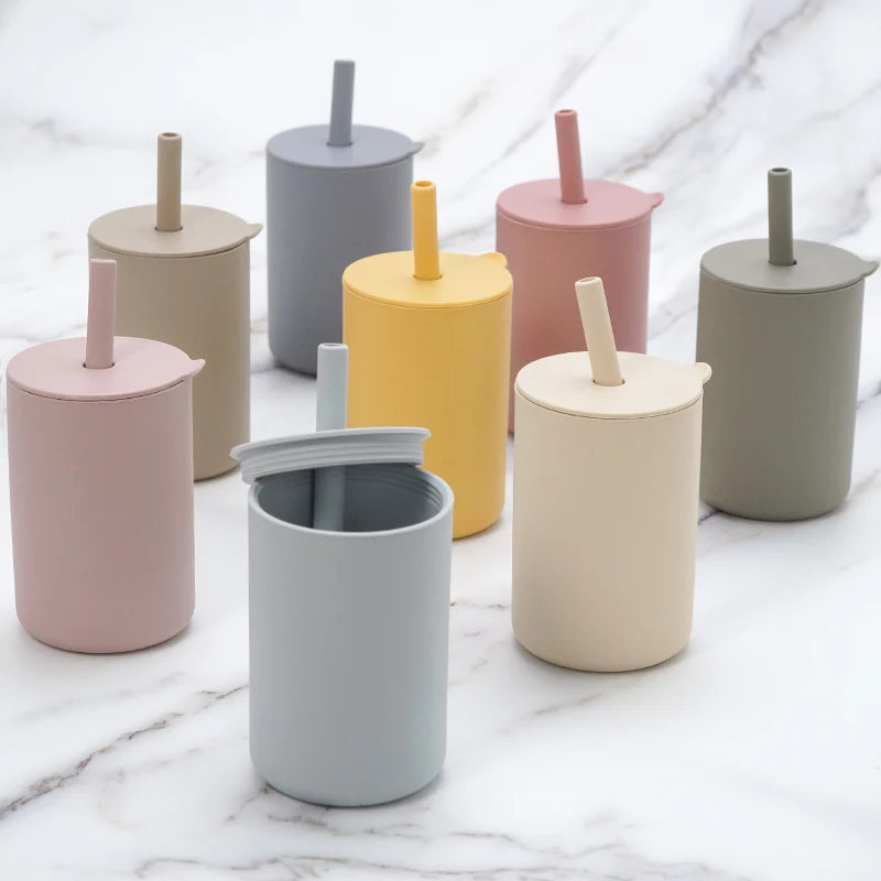 Custom Hight Super Soft Training Nontoxic Drinking Straw Cleaners Organic Detachable Sensory Sippy Silicone Tumbler Silicone Cup