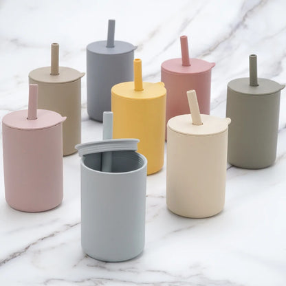 Custom Hight Super Soft Training Nontoxic Drinking Straw Cleaners Organic Detachable Sensory Sippy Silicone Tumbler Silicone Cup